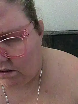 TheMotherPearl's Webcam Show