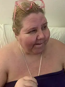 TheMotherPearl Webcam-Show