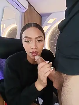 ritzabeth_daniel's Webcam Show