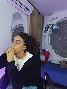 ritzabeth_daniel's Webcam Show