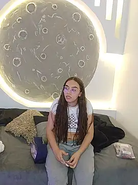ritzabeth_daniel Show in webcam