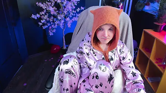 uwu_Foxy_uwu's Webcam Show