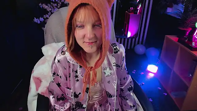 Pokazy przed kamerką – uwu_Foxy_uwu