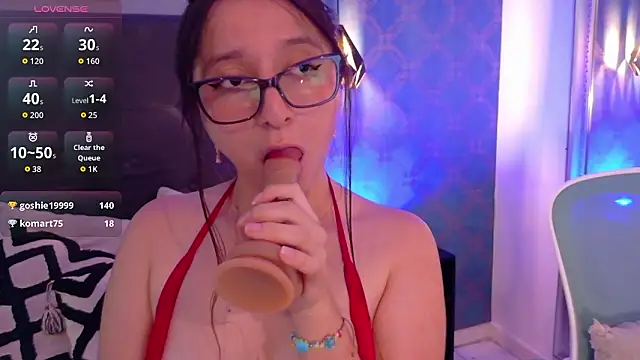 LilyBauer – Kamerová šou