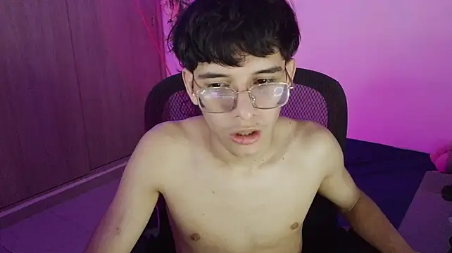 noah_millerx – webcam-show