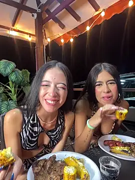 SAMY_AND_ARI webkamerás műsora