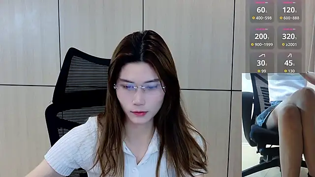 zhen-68 在線直播表演