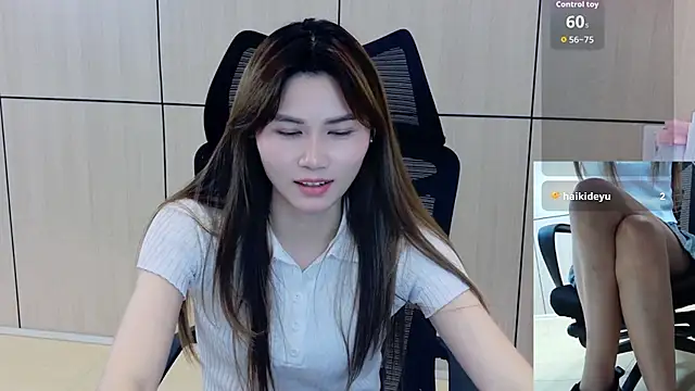 zhen-68's Live Chat Room