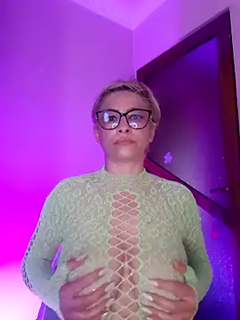 Chat +18 de LunaBlaise ao vivo