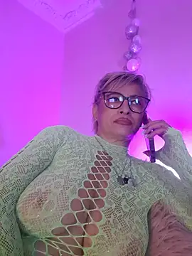 Chat XXX en directo de LunaBlaise
