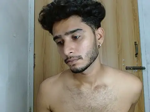 CoralN Webcam show