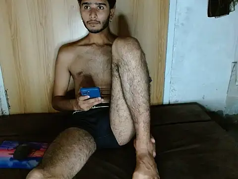 Show modela CoralN na web-kameri