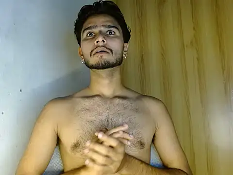 Show modela CoralN na web-kameri