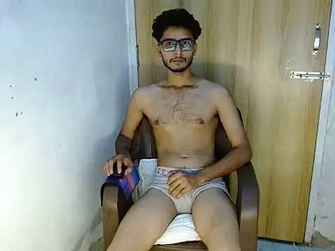 CoralN Show Webcam
