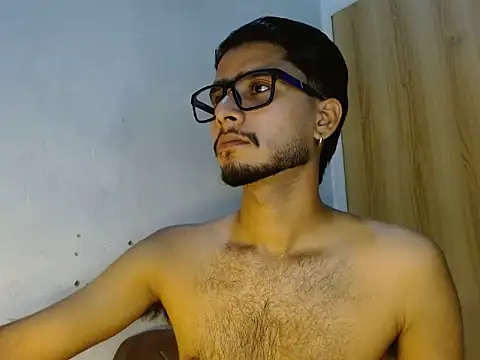 CoralN Pertunjukan Webcam