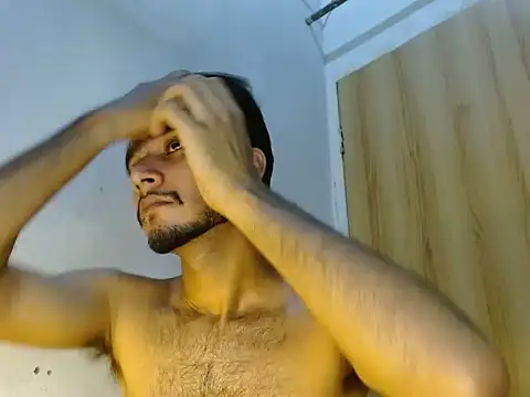 CoralN Show Webcam