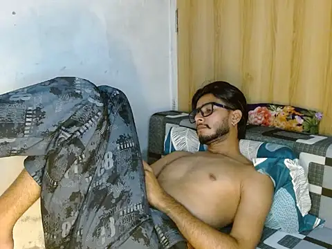 CoralN Pertunjukan Webcam