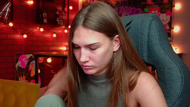 Živá chatovací místnost Sweet_Emilya