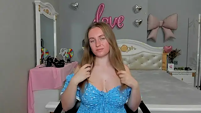دردشة Marisha_Cute الجنسية المباشرة