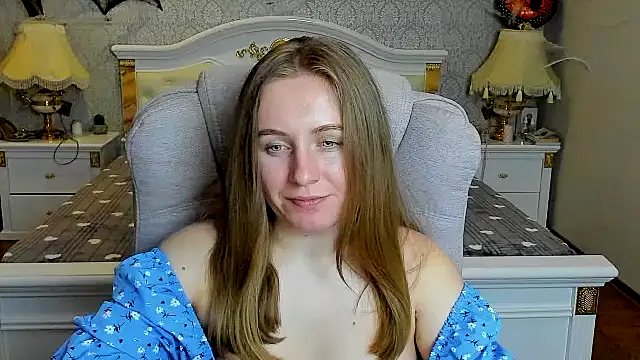 Marisha_Cute: вебкам-шоу