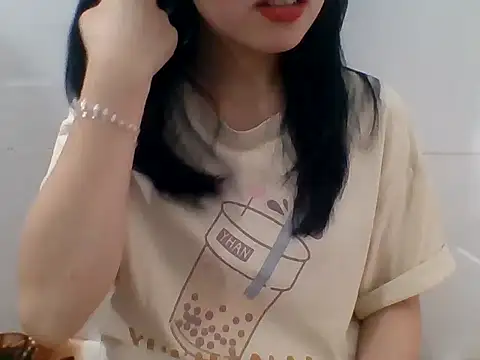 kiraa-007 Pertunjukan Webcam