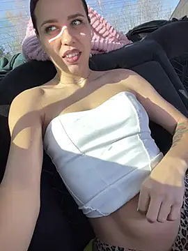 Hottest_Mia Pertunjukan Webcam