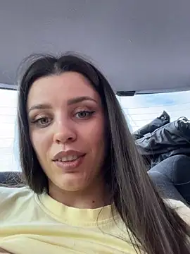 Hottest_Mia Show Webcam