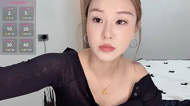 xiaolu-686 Show Webcam