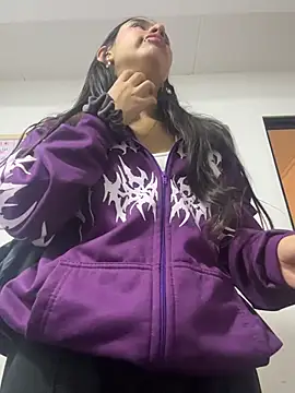 Chat +18 de LilyRossi_ ao vivo
