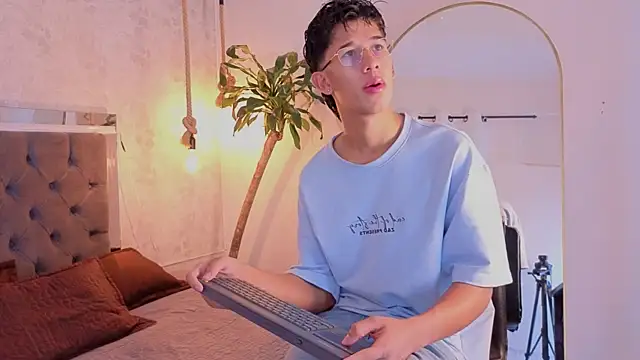 عرض كام dave_eliot
