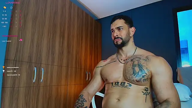 massimo_visconti Adlı Modelin Web Kamerası Şovu