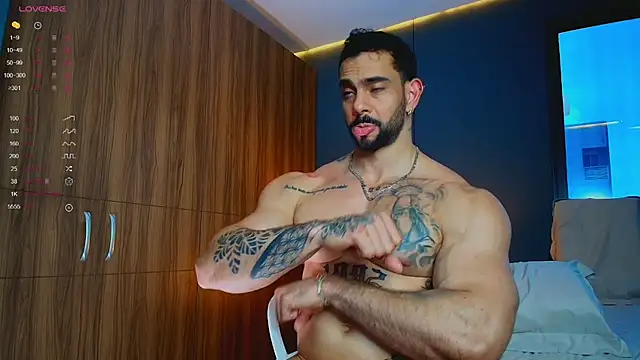 massimo_visconti Pertunjukan Webcam