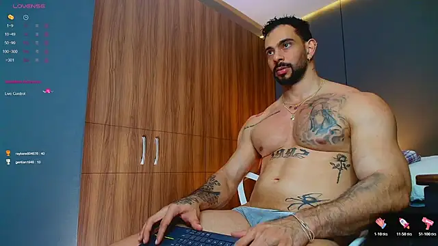 massimo_visconti Pertunjukan Webcam