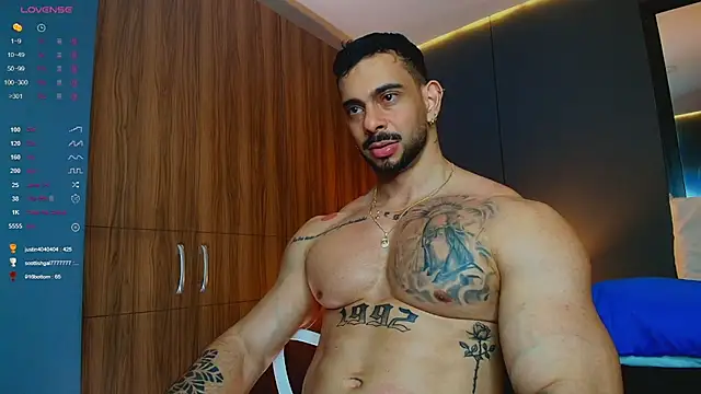 massimo_visconti: вебкам-шоу