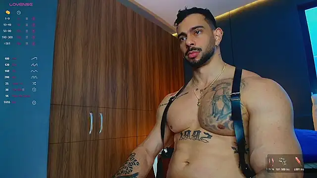massimo_visconti Show in webcam