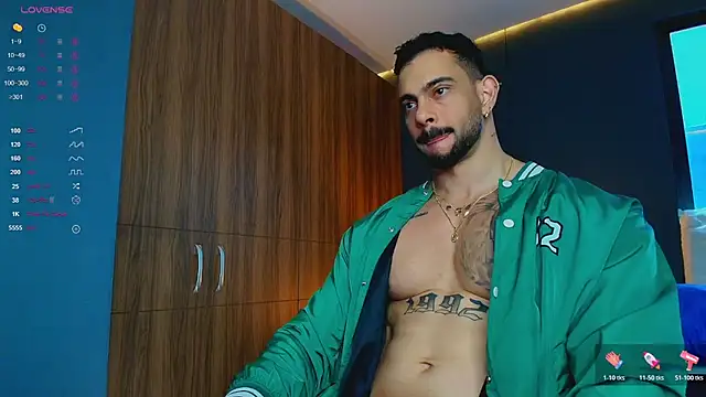 massimo_visconti Show in webcam