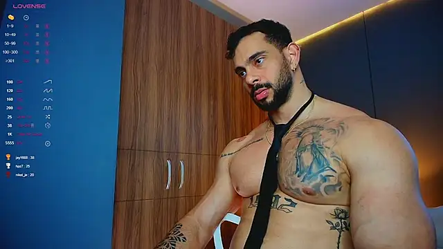 Show modela massimo_visconti na web-kameri