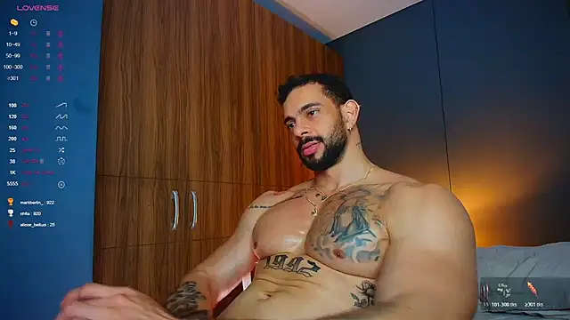 massimo_visconti: вебкам-шоу