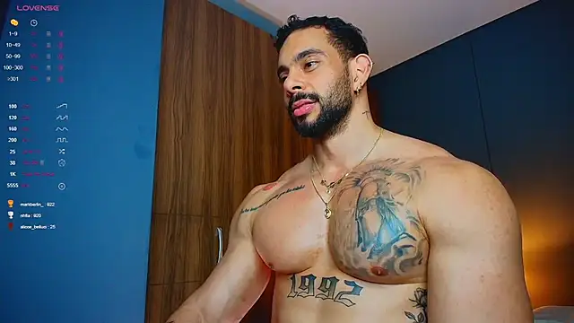 massimo_visconti's Webcam Show