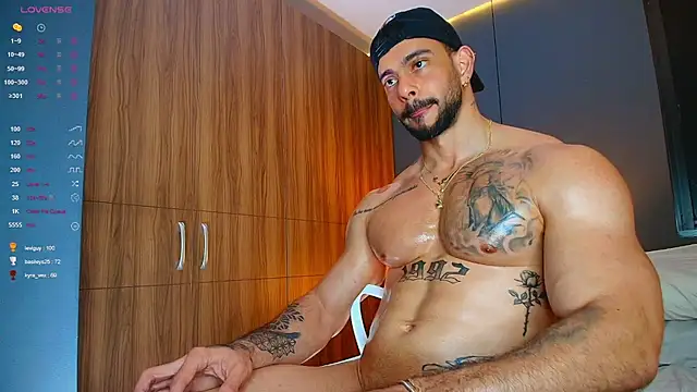 massimo_visconti Pertunjukan Webcam