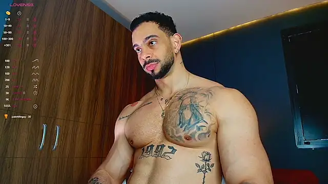 massimo_visconti Pertunjukan Webcam