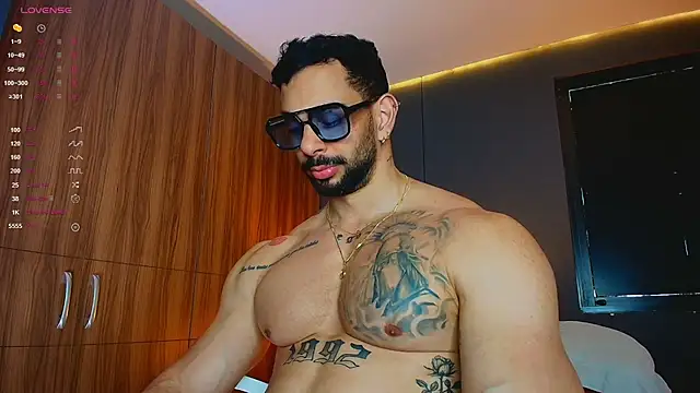 massimo_visconti Show Webcam