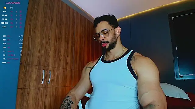 massimo_visconti Webcam Show