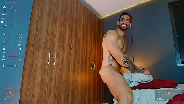 massimo_visconti's Webcam Show