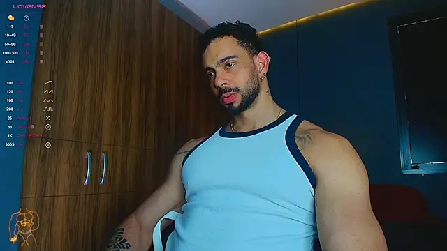 Show modela massimo_visconti na web-kameri