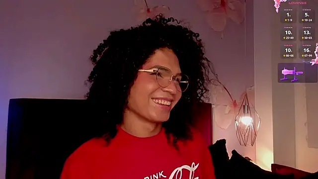 Vnus_ Adlı Modelin Web Kamerası Şovu