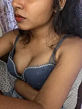 Akni_ Adlı Modelin Web Kamerası Şovu