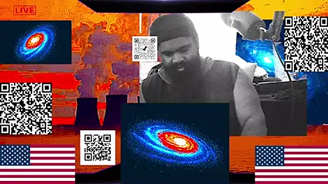 Show modela RussellTaylorLacy na web-kameri