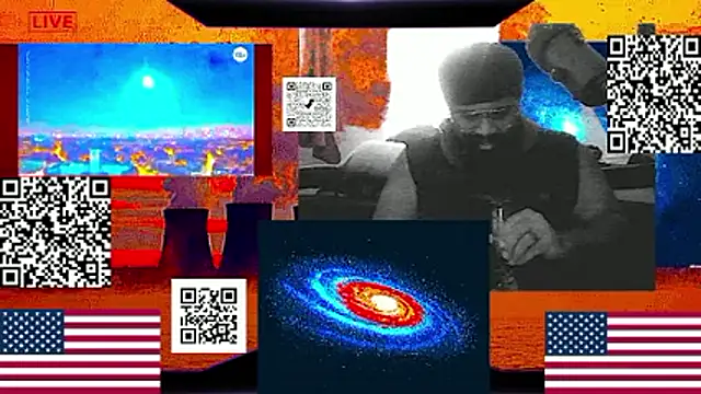 RussellTaylorLacyn Webbikameraesitys