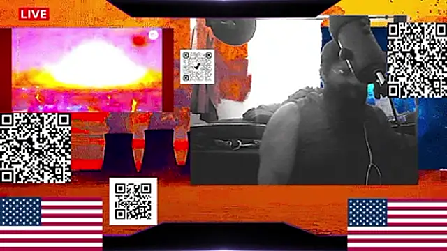 Show modela RussellTaylorLacy na web-kameri